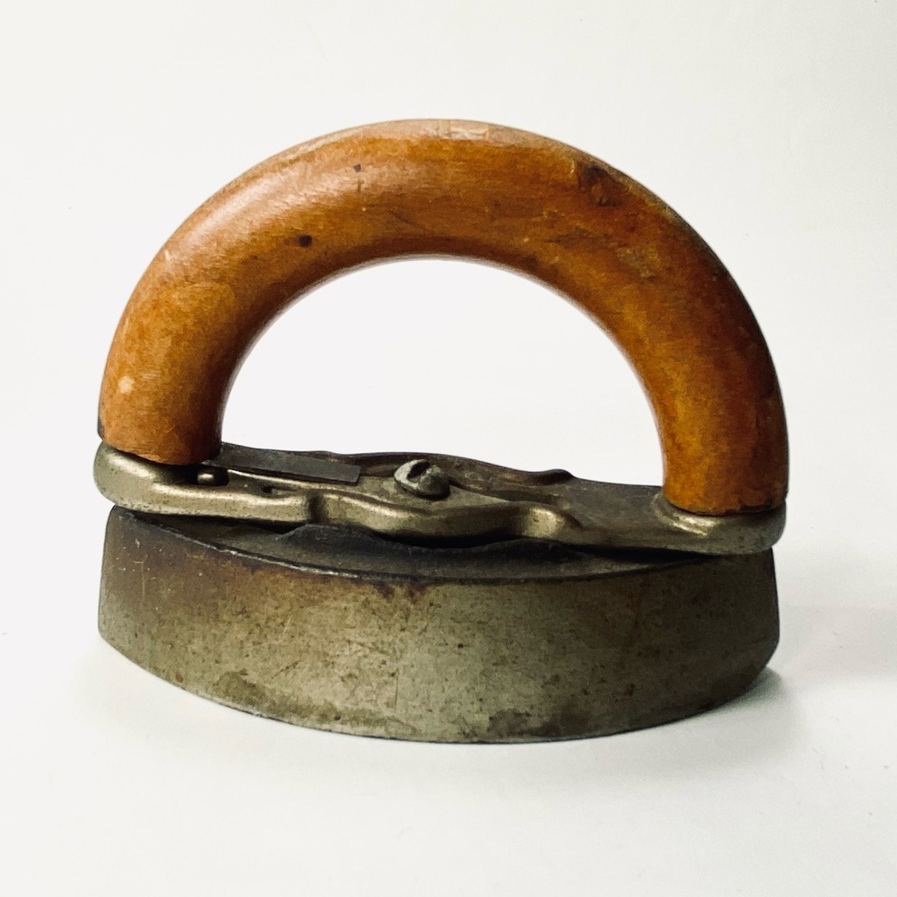 Antique Vintage Collar Iron Cast Iron Removable Wood Handle